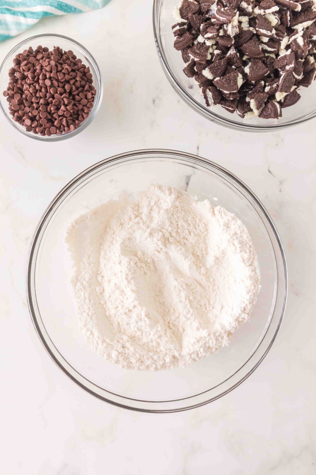 Dry ingredients in a bowl. 