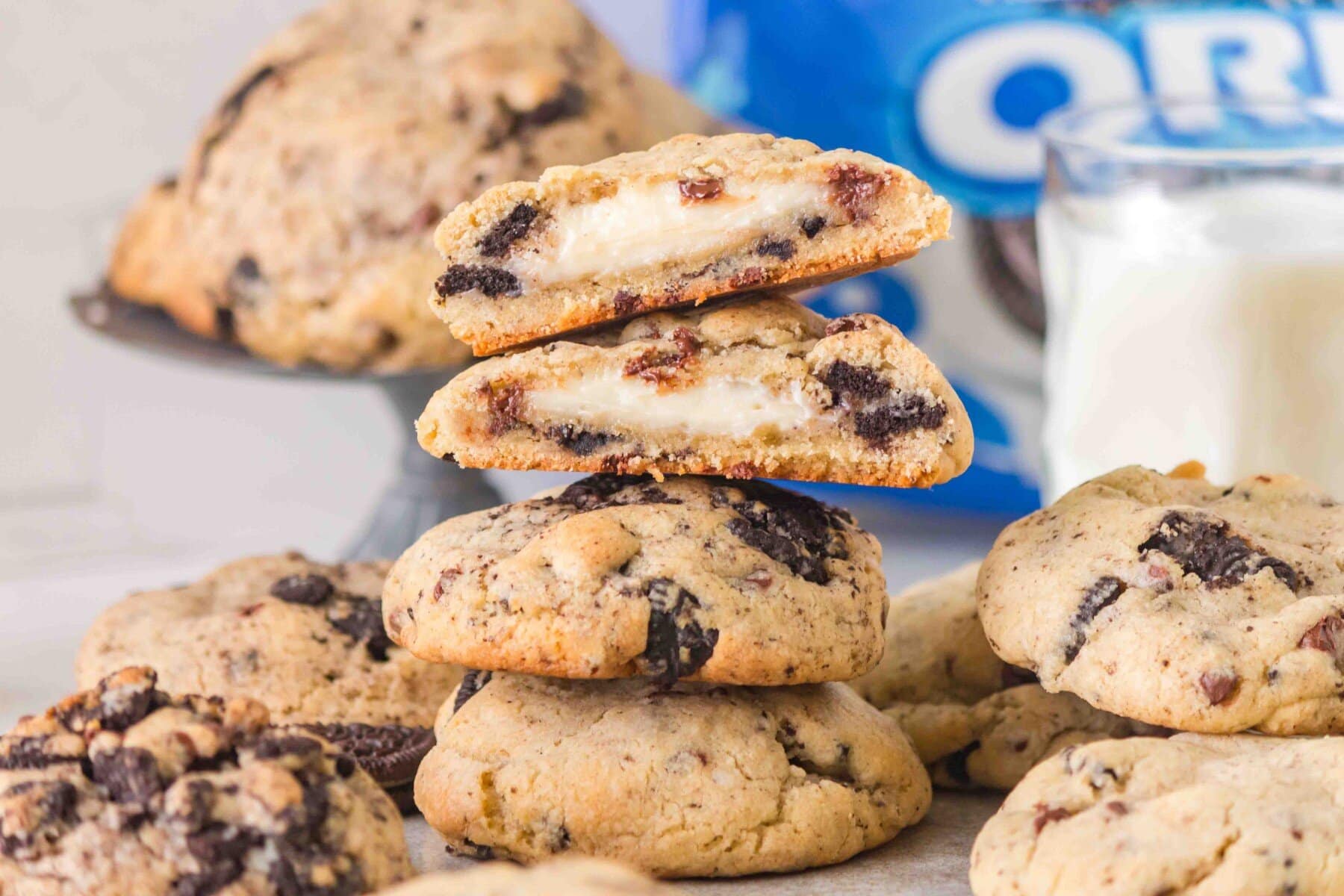 Stacked cookies, landscape. 