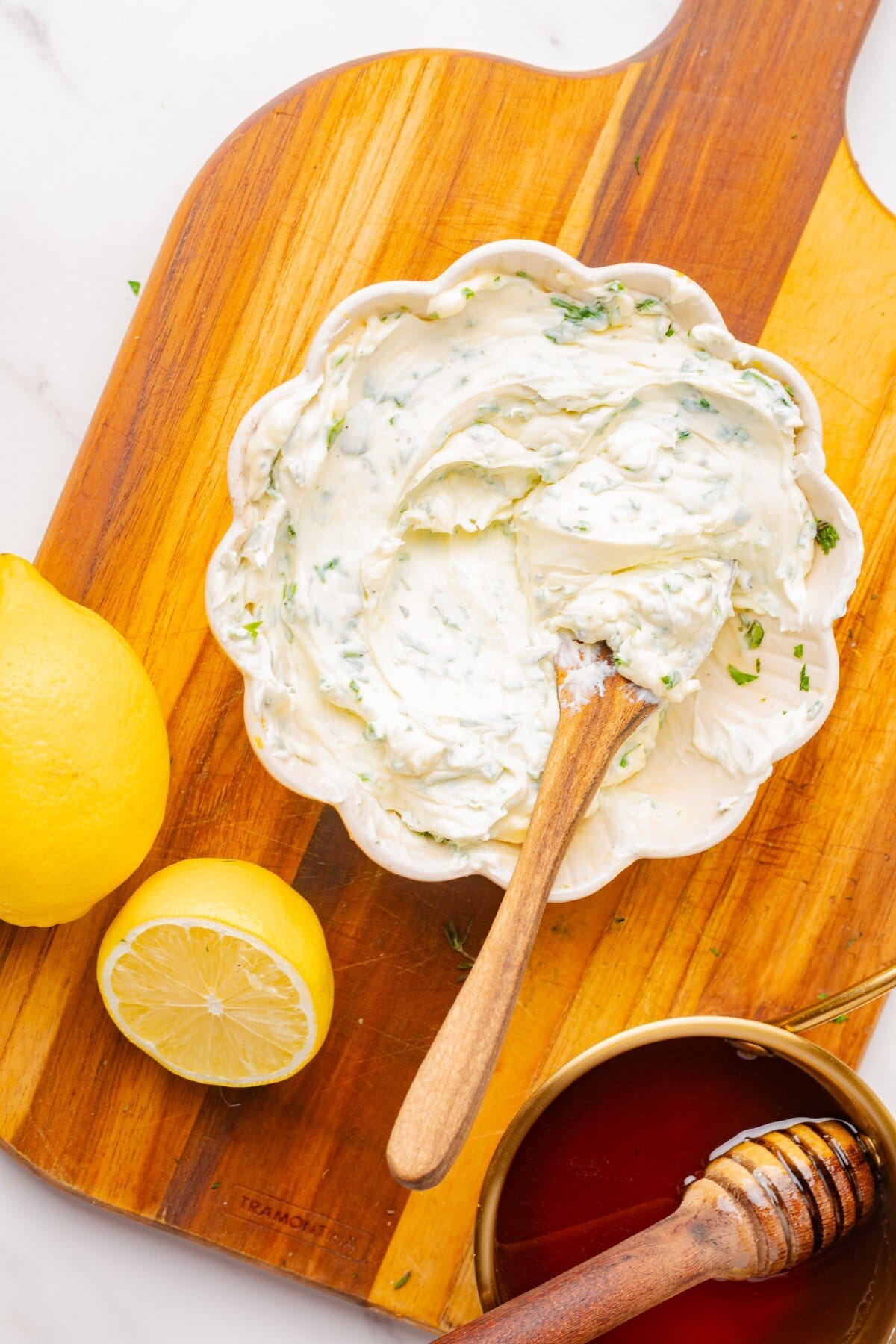 Goat cheese mixture.